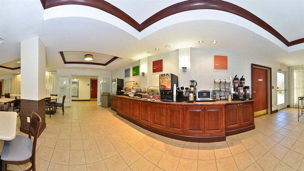 Holiday Inn Express & Suites Philadelphia - Mt Laurel By Ihg Mount Laurel Exterior foto