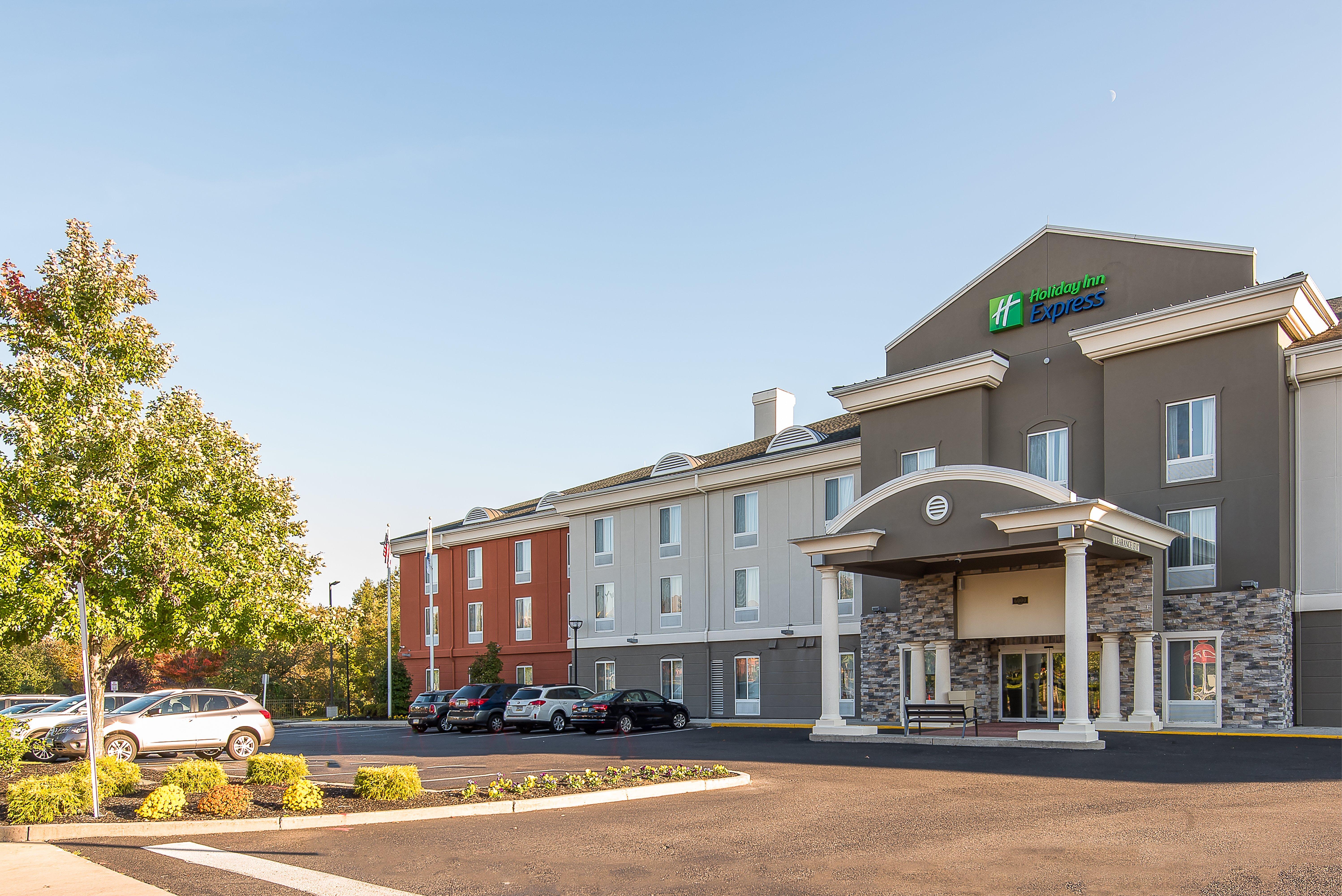 Holiday Inn Express & Suites Philadelphia - Mt Laurel By Ihg Mount Laurel Exterior foto